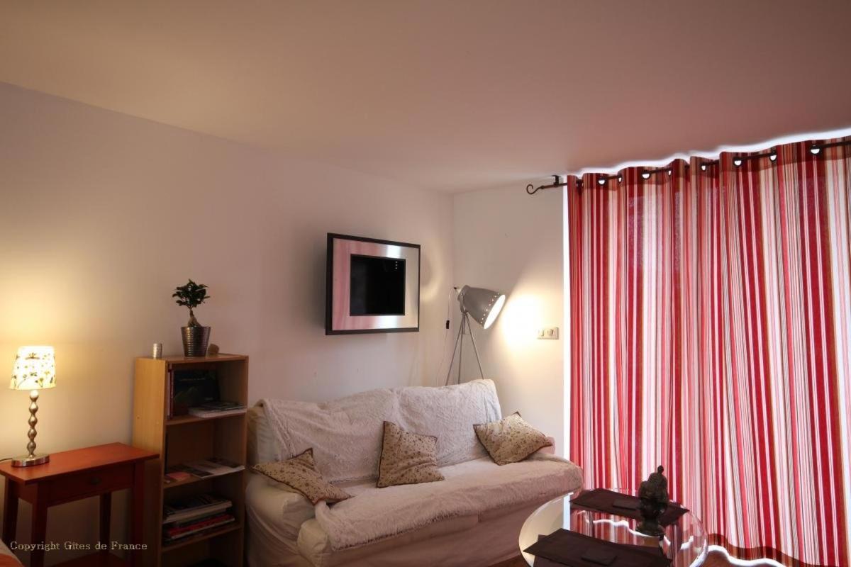 Bed and Breakfast L'Escale Du Banquet Mhere Экстерьер фото